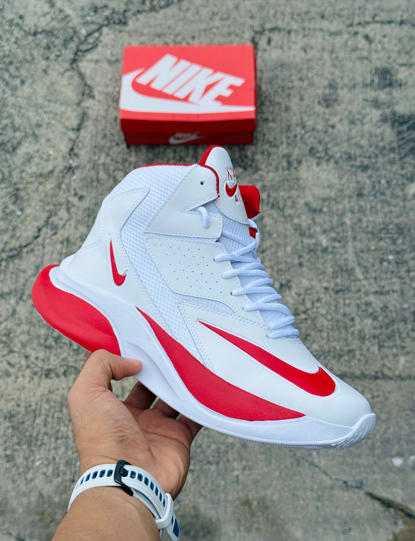 Gray helmet for bikers