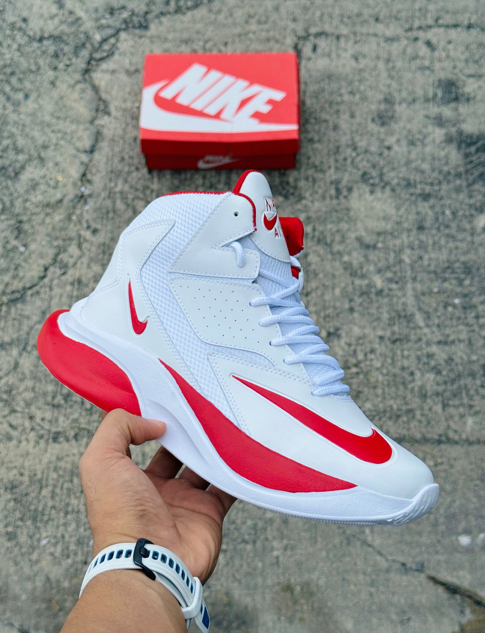 Gray helmet for bikers